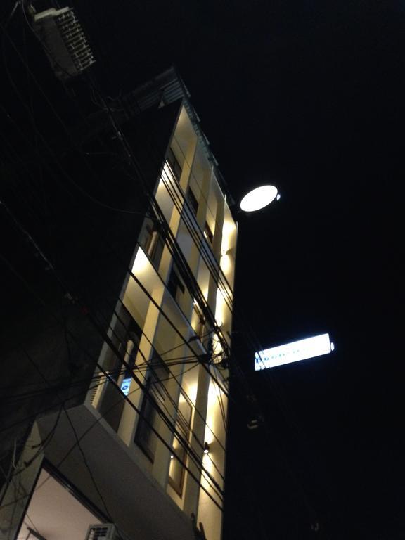 The Street Hostel Bangkok Buitenkant foto