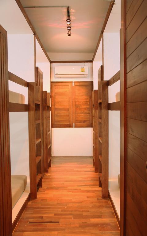 The Street Hostel Bangkok Kamer foto